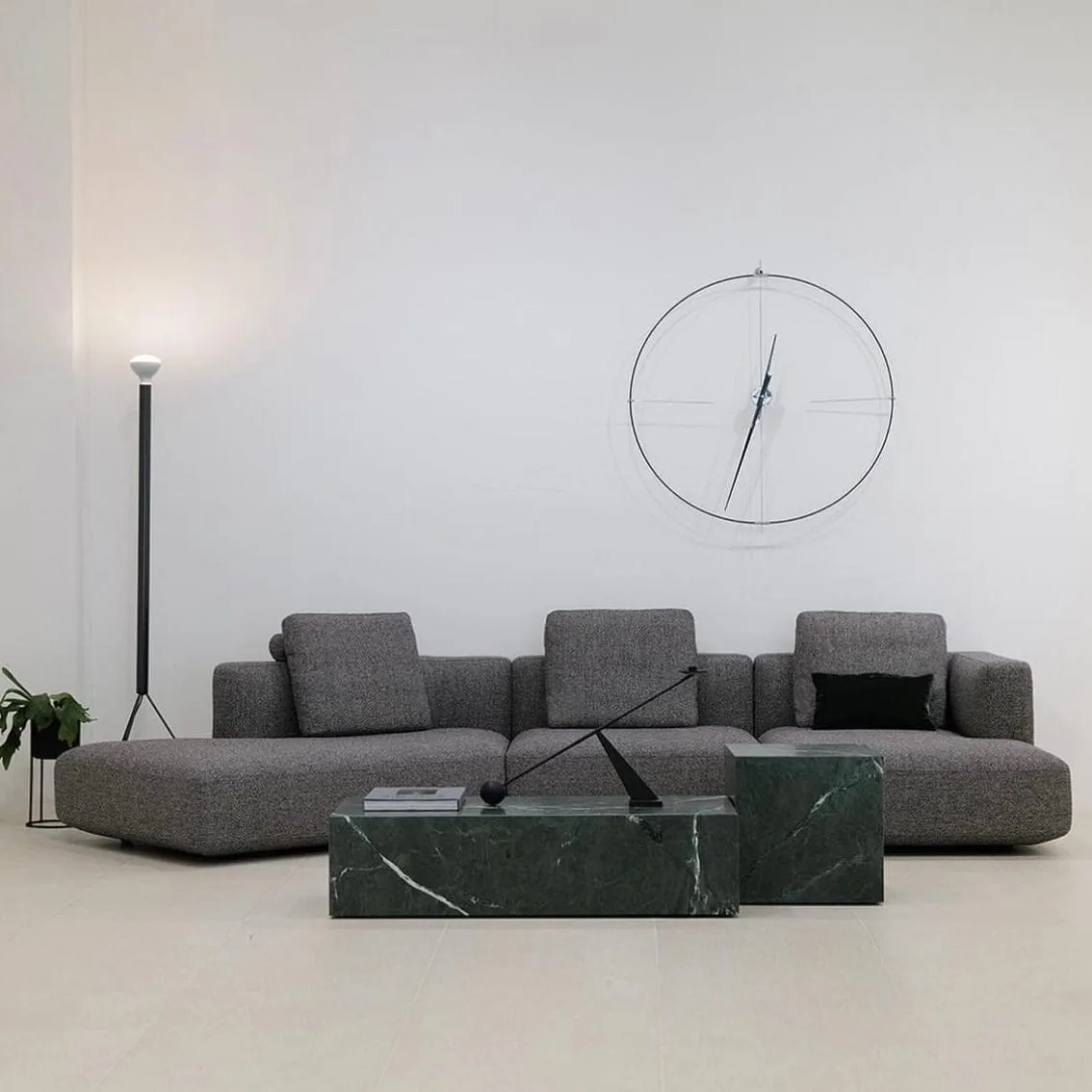 Kai Angular Sectional Sofa