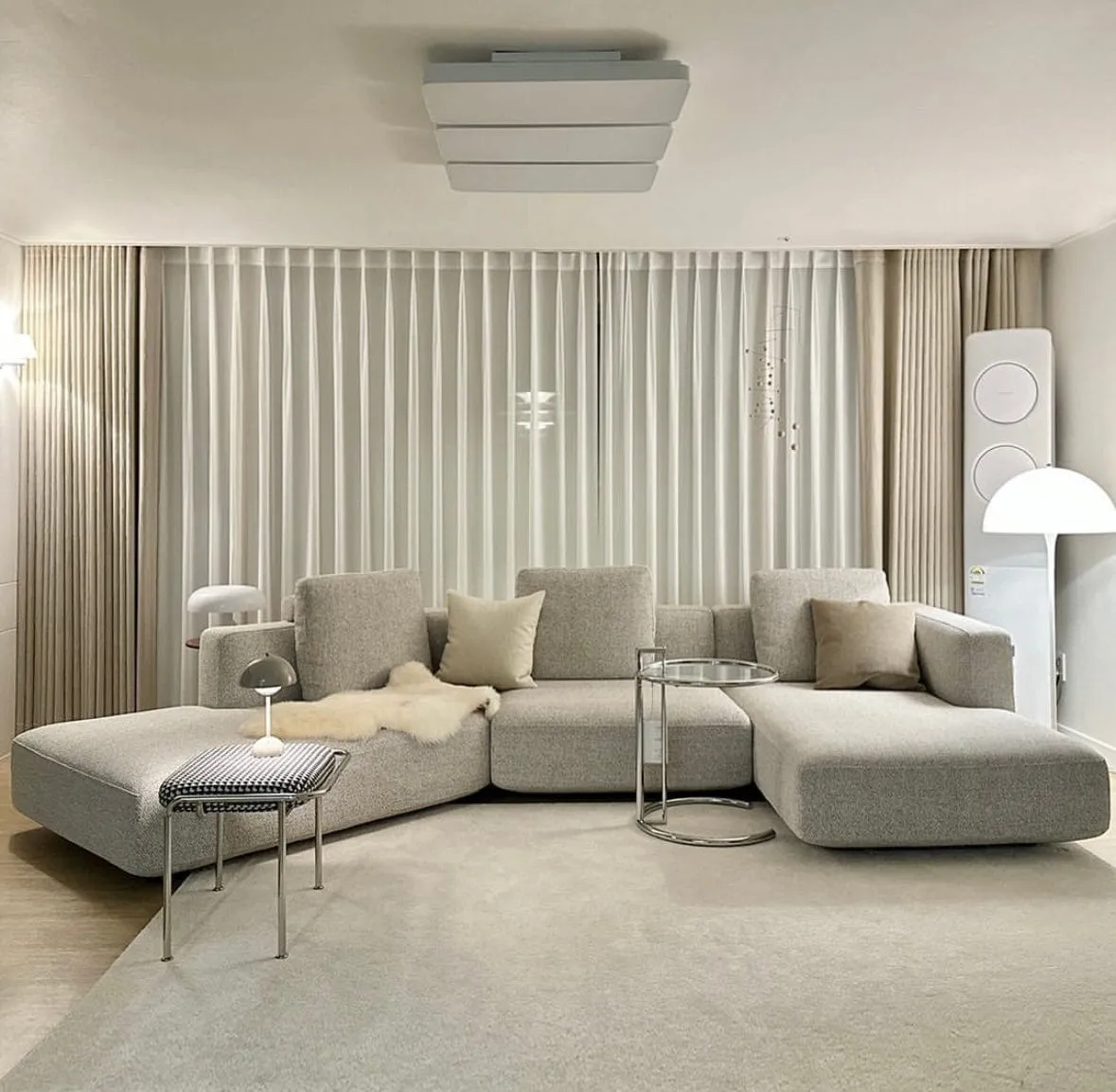 Kai Angular Sectional Sofa