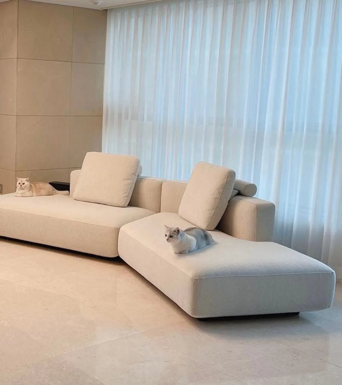 Kai Angular Sectional Sofa