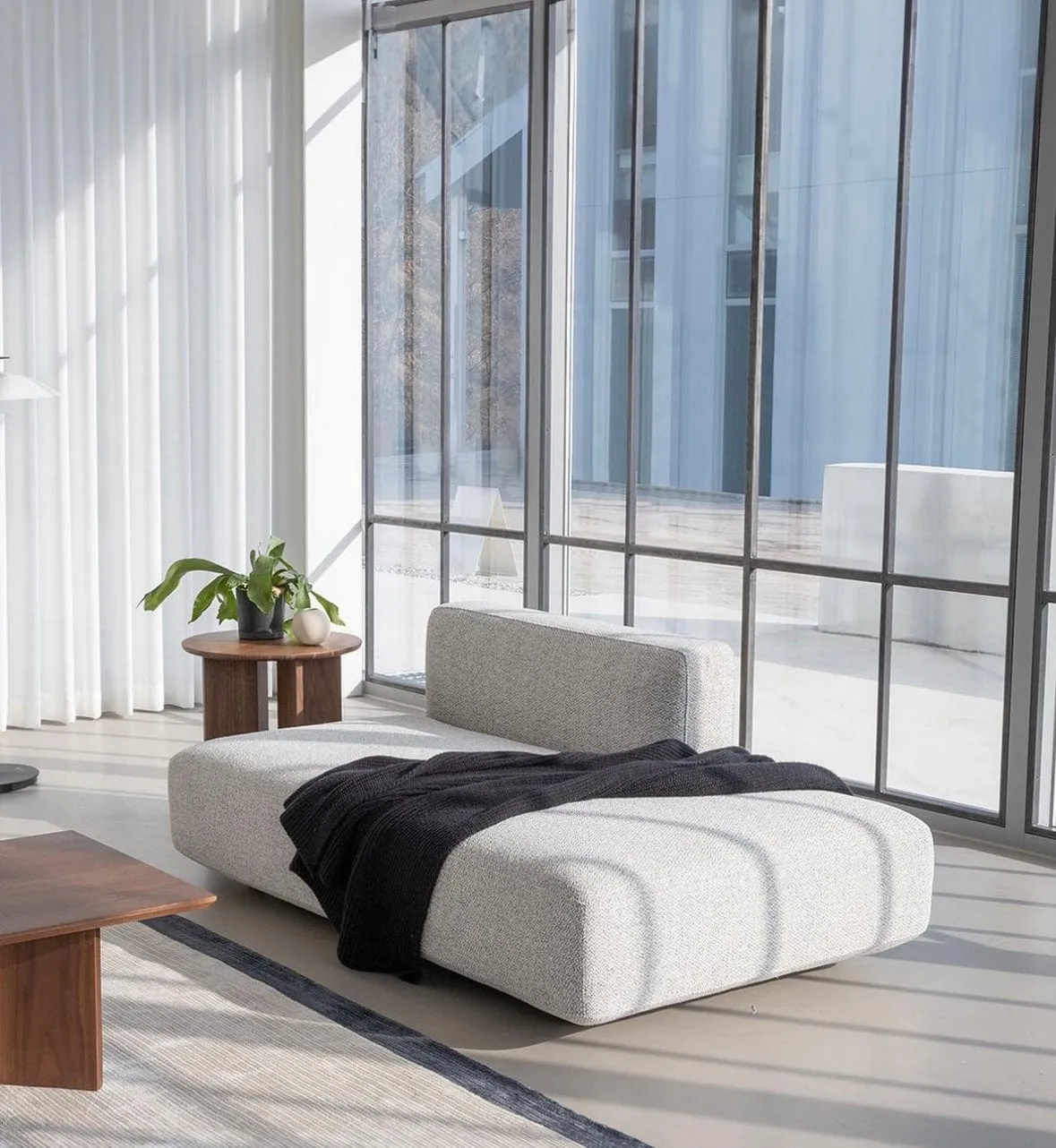 Kai Angular Sectional Sofa