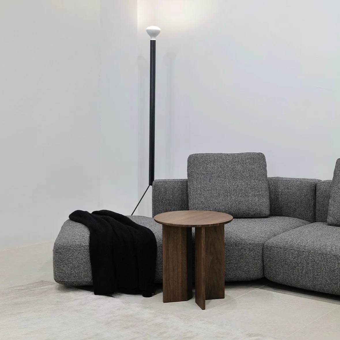 Kai Angular Sectional Sofa