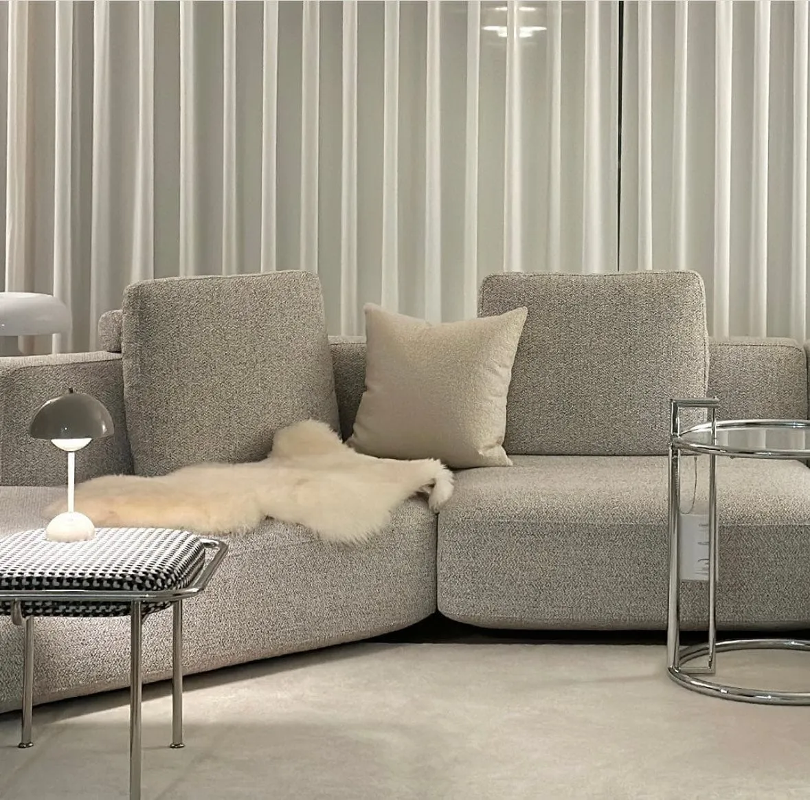 Kai Angular Sectional Sofa
