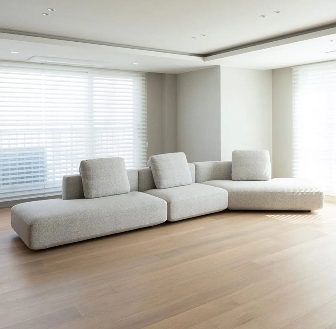 Kai Angular Sectional Sofa