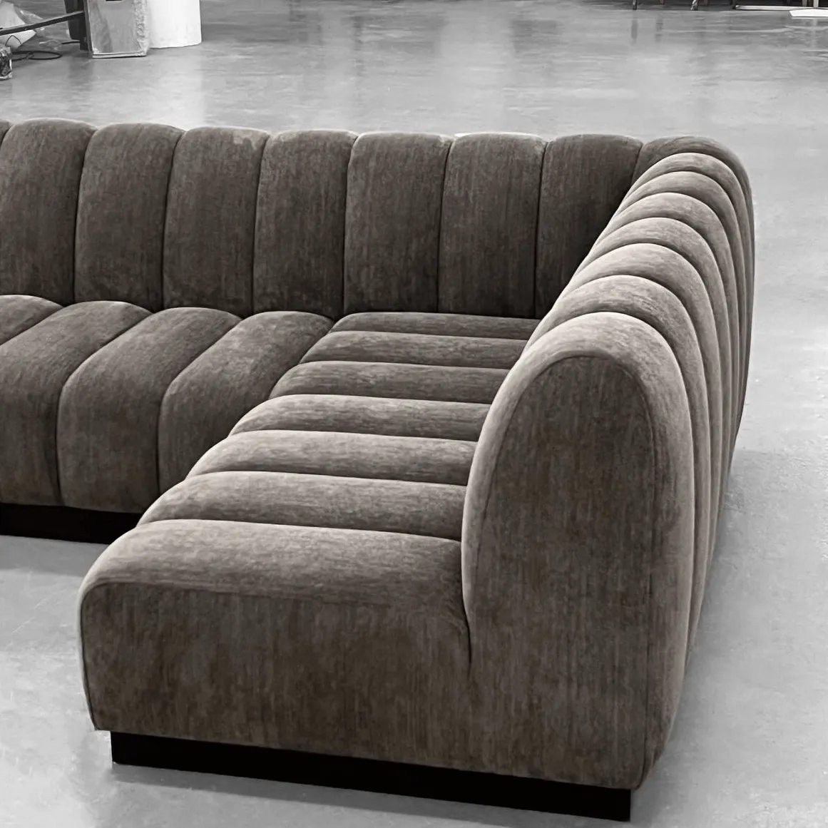Nardiv Sectional L-shape Sofa