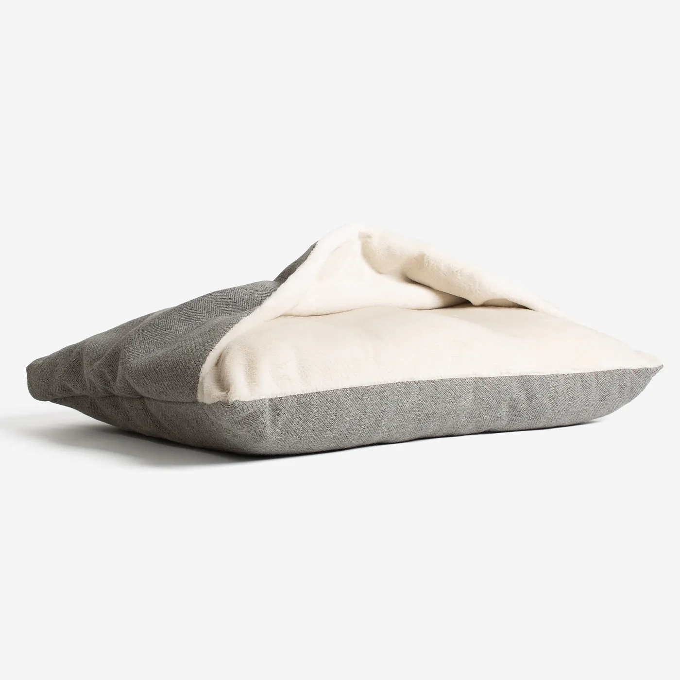 Sleepy Burrows Bed With Removable Cover in Pewter Herringbone by Lords & Labradors