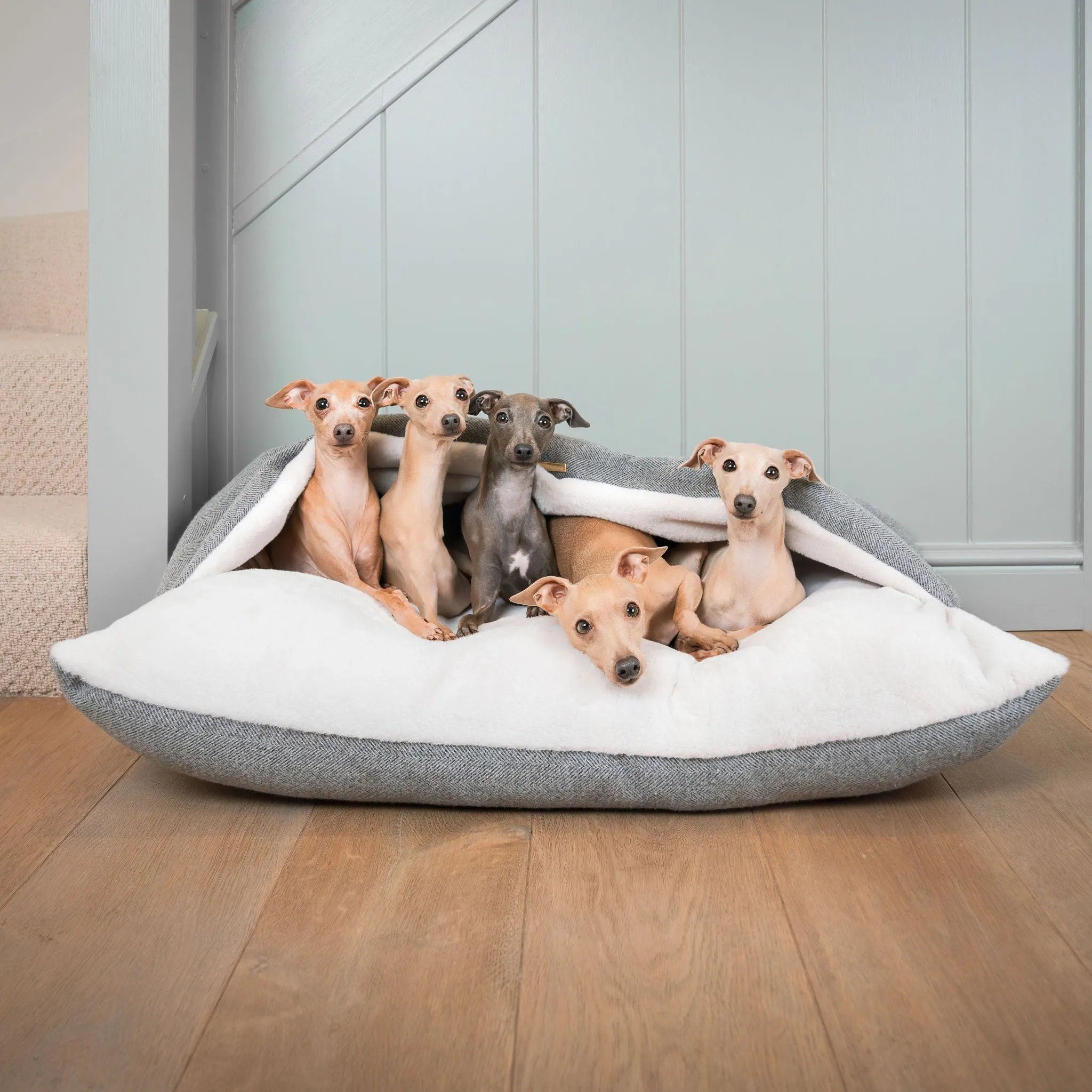Sleepy Burrows Bed With Removable Cover in Pewter Herringbone by Lords & Labradors